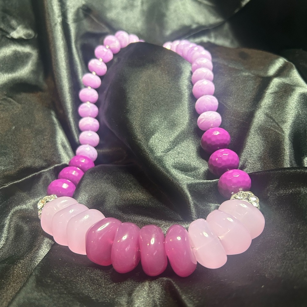 Chunky vintage BoHo purple necklace